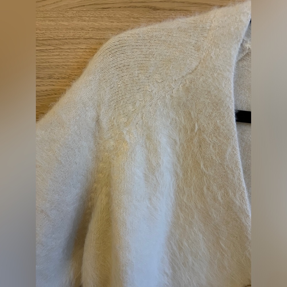 Merlo Cardigan - Picture 8 of 8